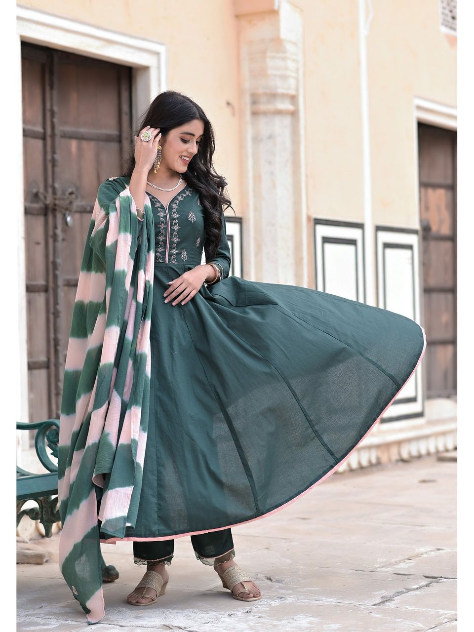 Metisse Green Embroidery Kalidar Anarkali Set – Hatheli